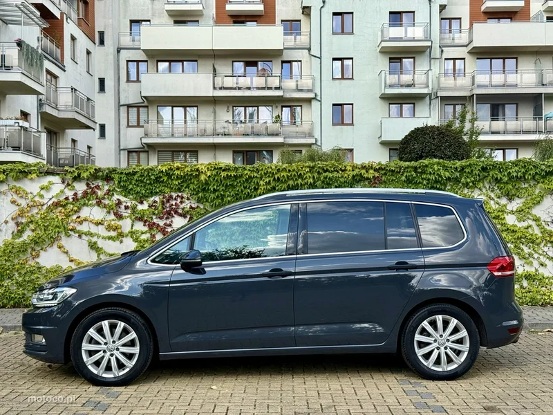 Volkswagen Touran 5T 12