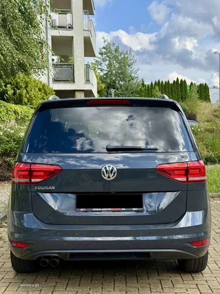 Volkswagen Touran 5T 13