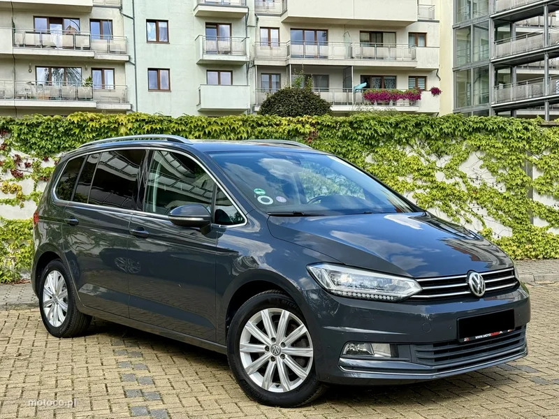 Volkswagen Touran 5T 4