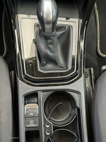 Volkswagen Touran 5T 31