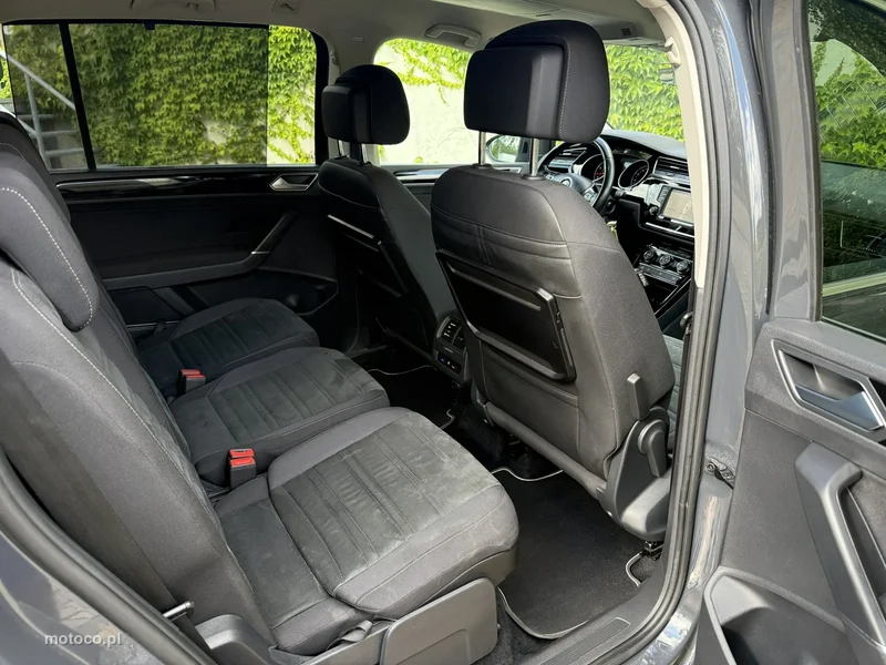 Volkswagen Touran 5T 9