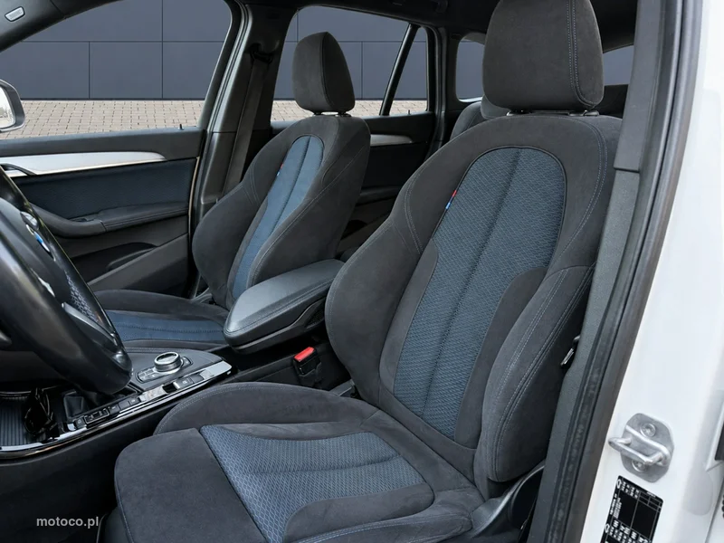 BMW X1 F48 18
