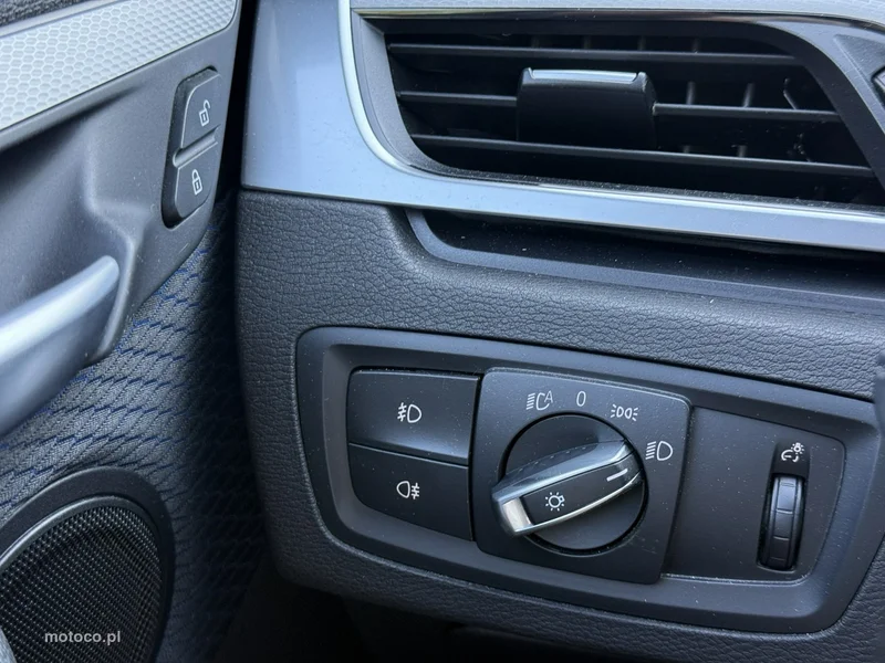 BMW X1 F48 23