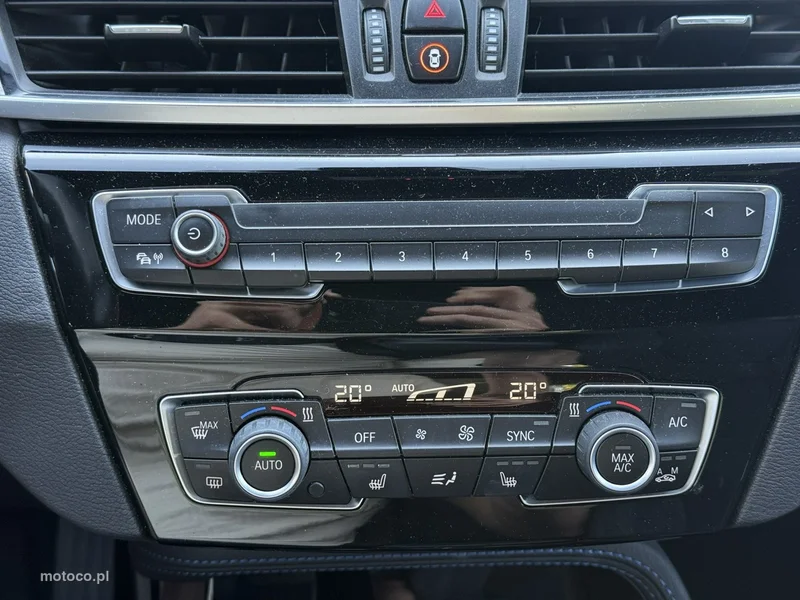 BMW X1 F48 32
