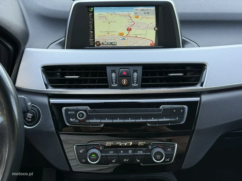 BMW X1 F48 28