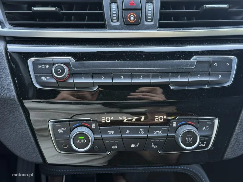 BMW X1 F48 33