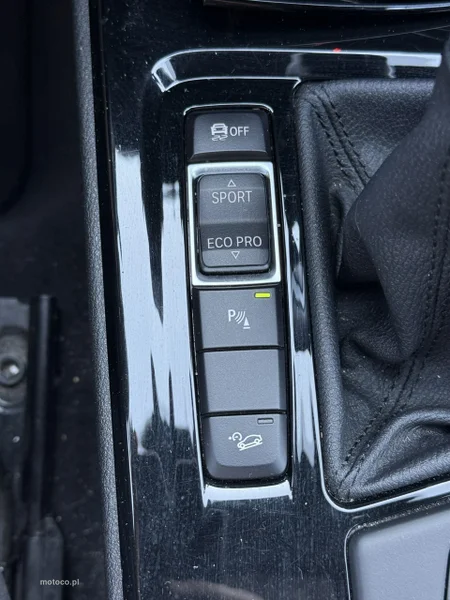 BMW X1 F48 35