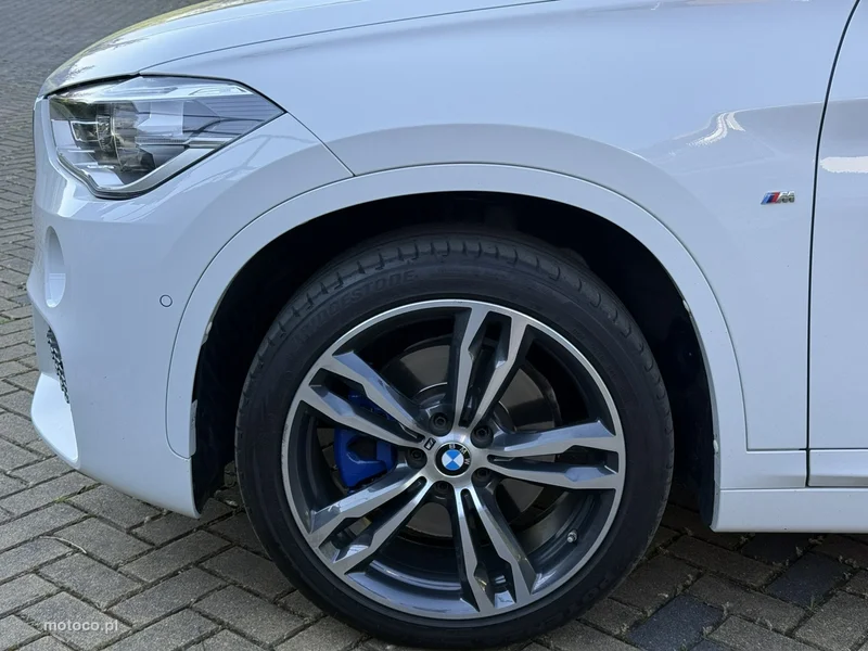 BMW X1 F48 38