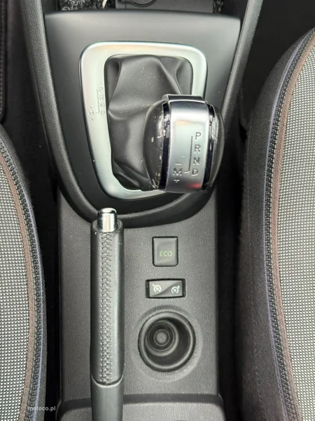 Renault Captur I 27