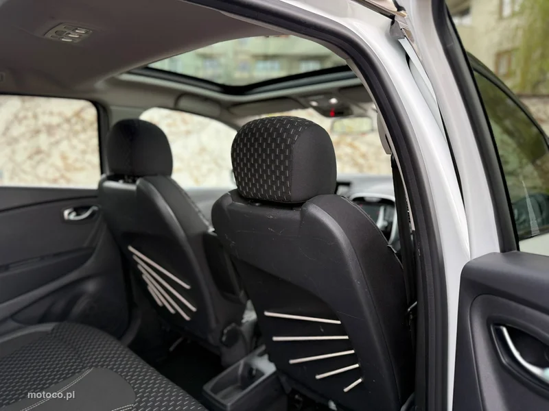 Renault Captur I 8