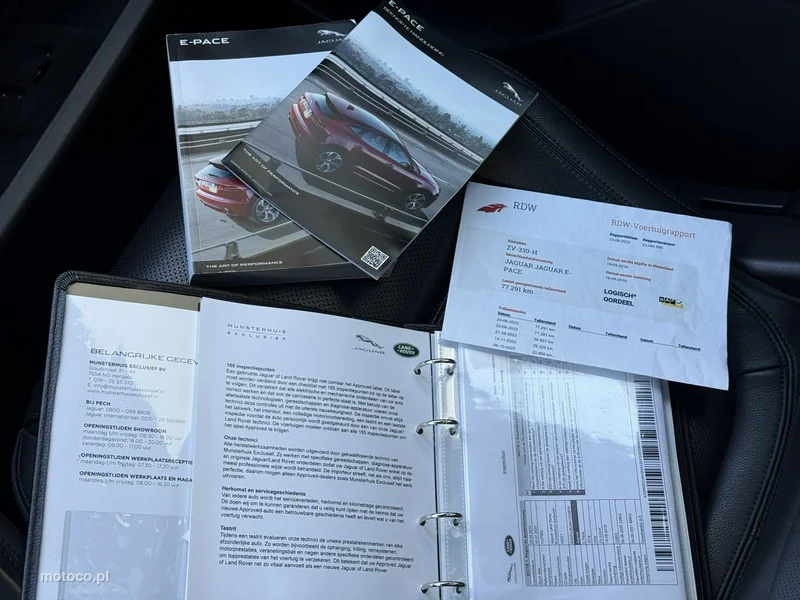 Jaguar E-Pace 34