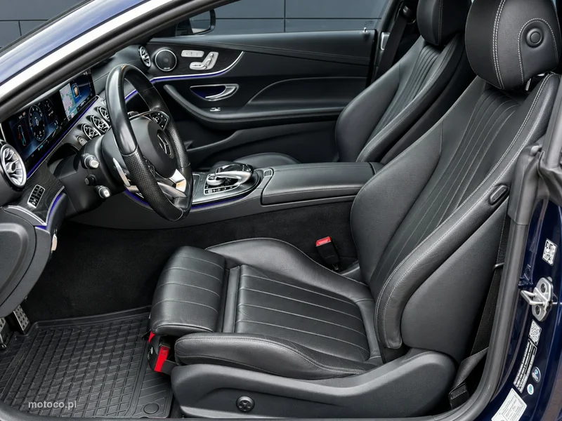 Mercedes-Benz Klasa E W213 E 220 5