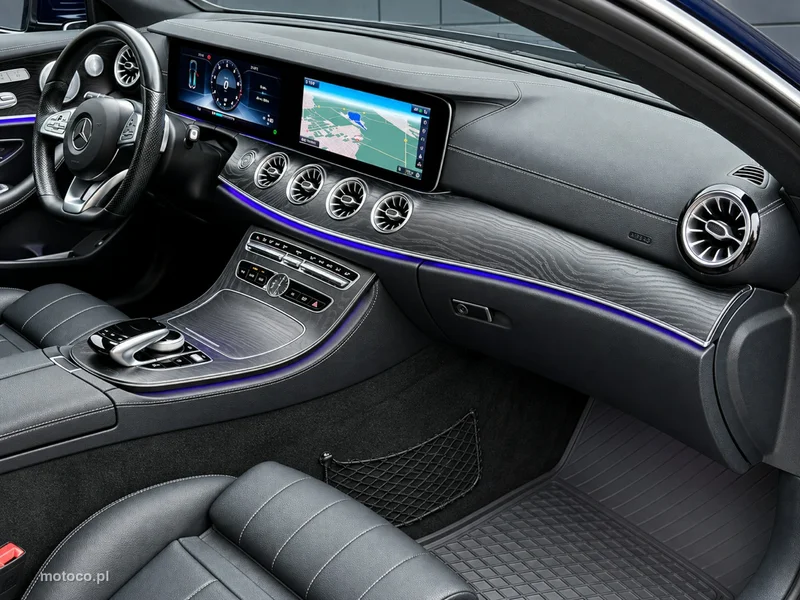 Mercedes-Benz Klasa E W213 E 220 7