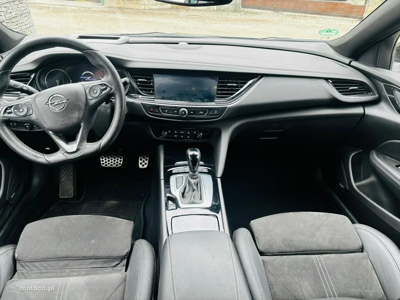 Opel Insignia B 5