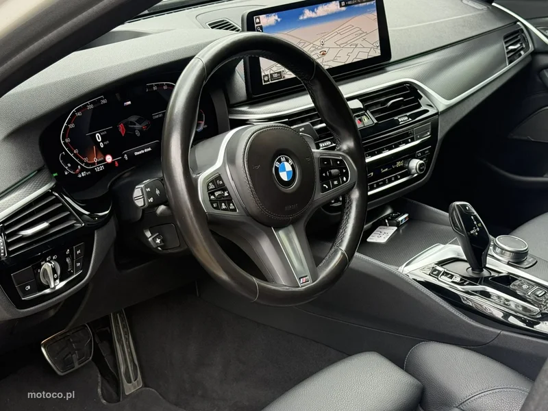 BMW Seria 5 G30 530 13