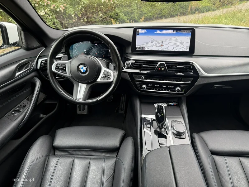 BMW Seria 5 G30 530 14