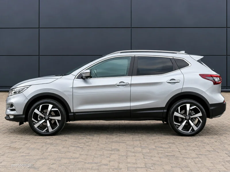 Nissan Qashqai 11