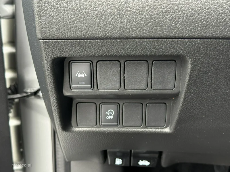 Nissan Qashqai 24