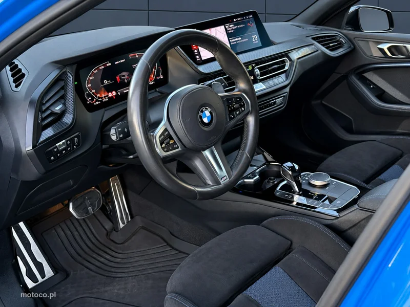 BMW Seria 1 F40 M135i 15