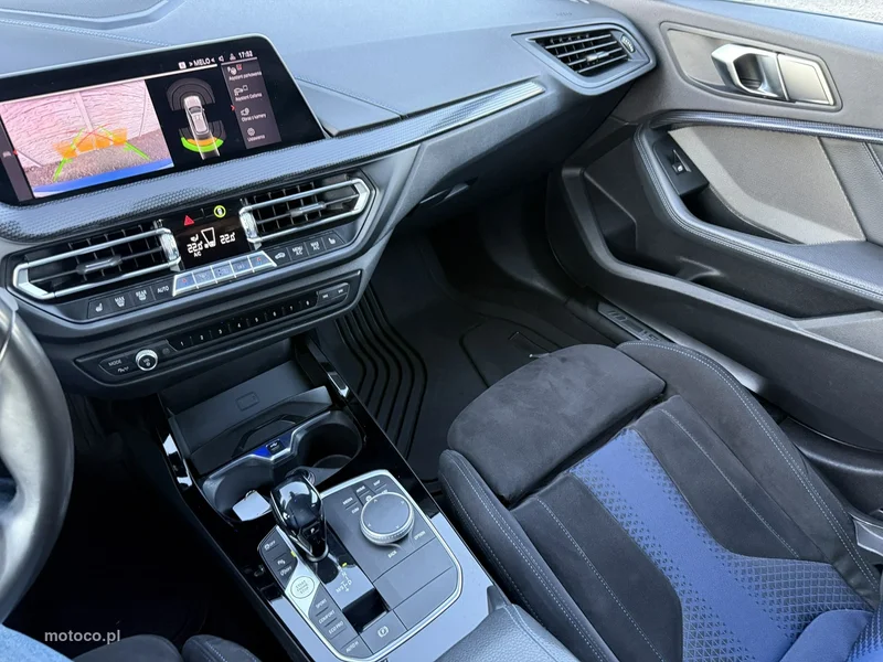 BMW Seria 1 F40 M135i 17