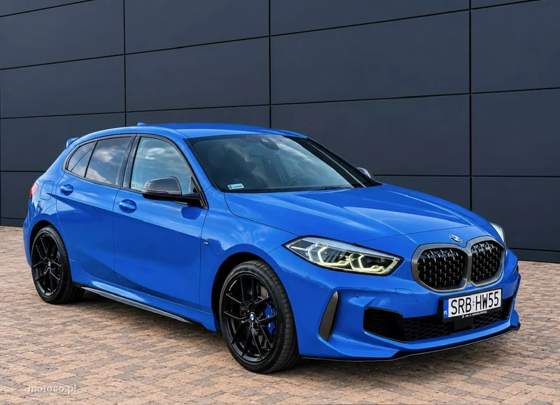 BMW Seria 1 F40 M135i 4