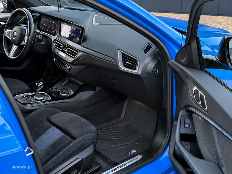 BMW Seria 1 F40 M135i 7