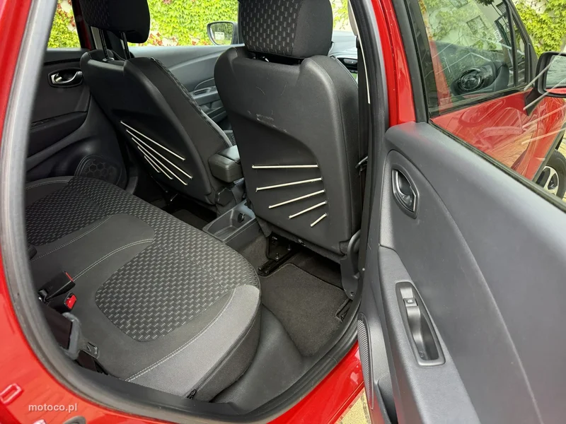 Renault Captur I 9