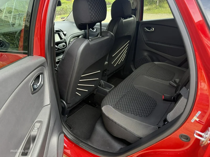 Renault Captur I 10