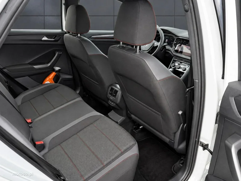 Volkswagen T-Roc A1 9