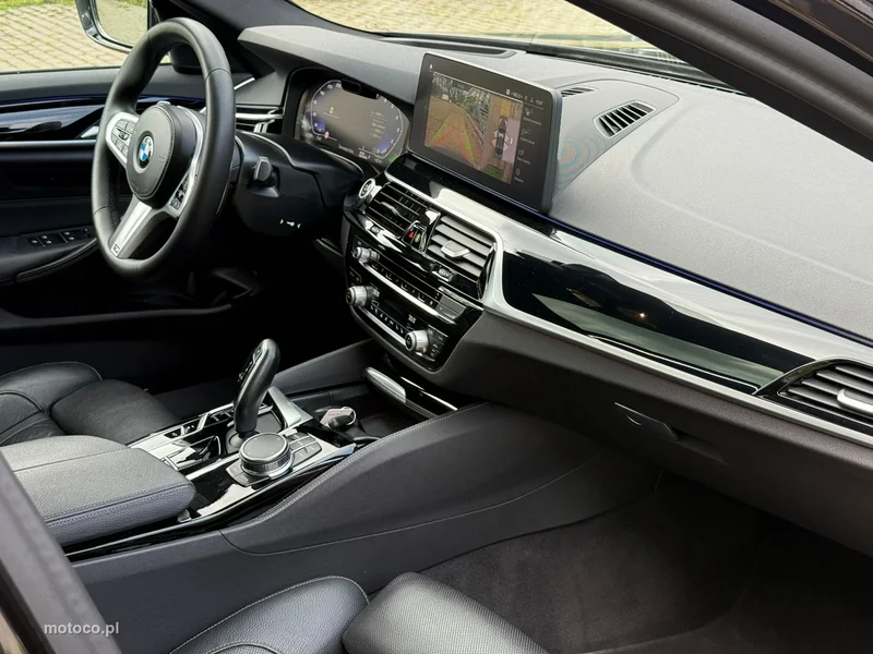 BMW Seria 5 G30 540 18