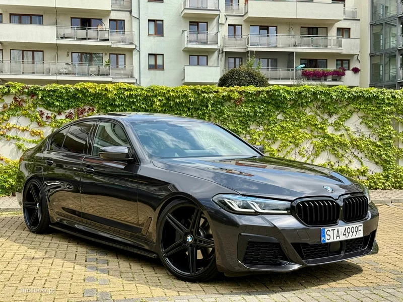 BMW Seria 5 G30 540 4