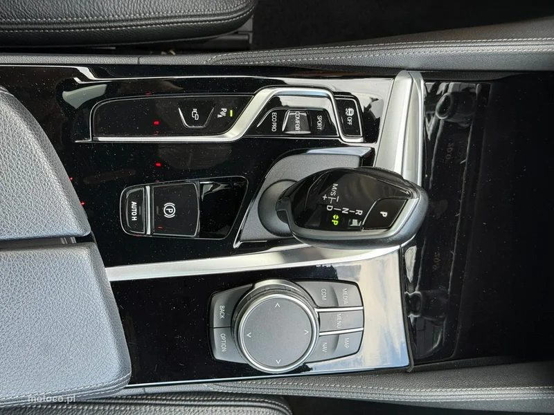 BMW Seria 5 G30 540 37