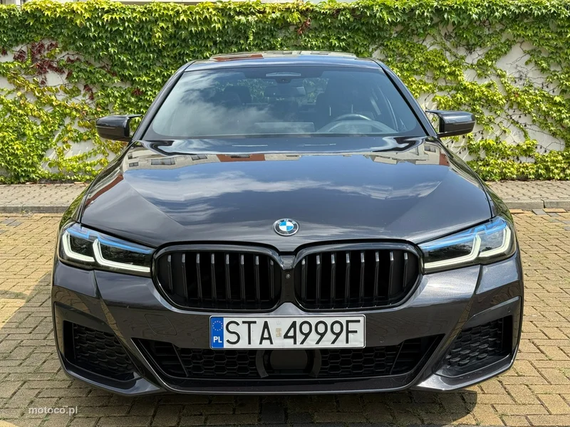 BMW Seria 5 G30 540 9