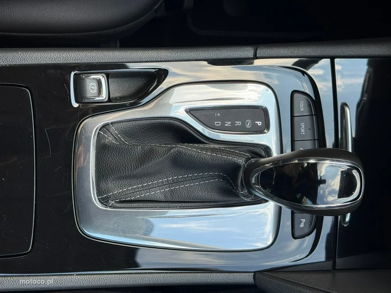 Opel Insignia B 32