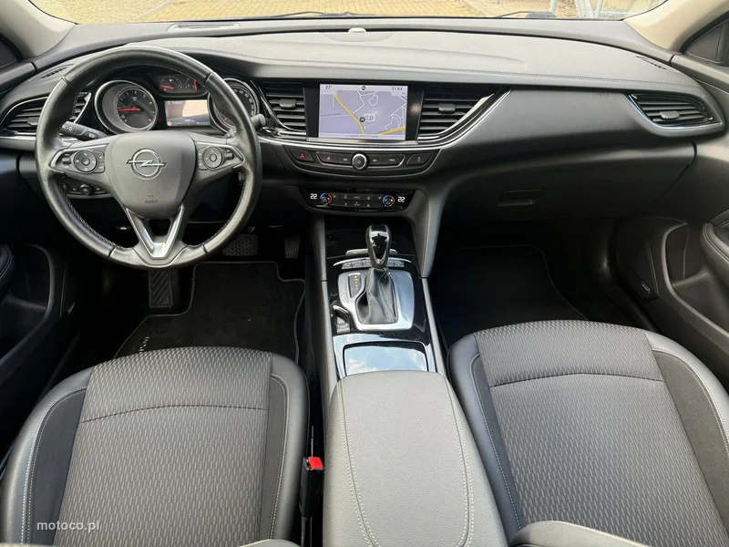 Opel Insignia B 6