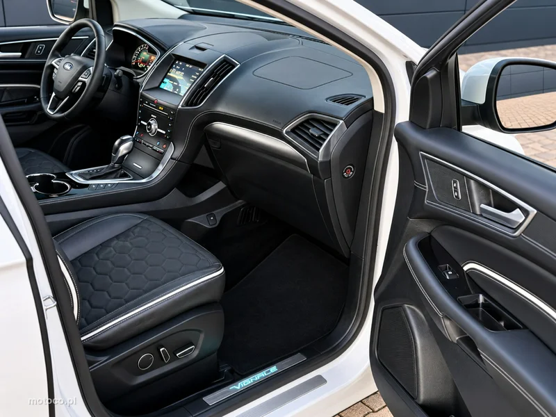 Ford Edge 13