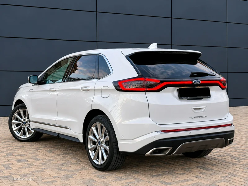 Ford Edge 33