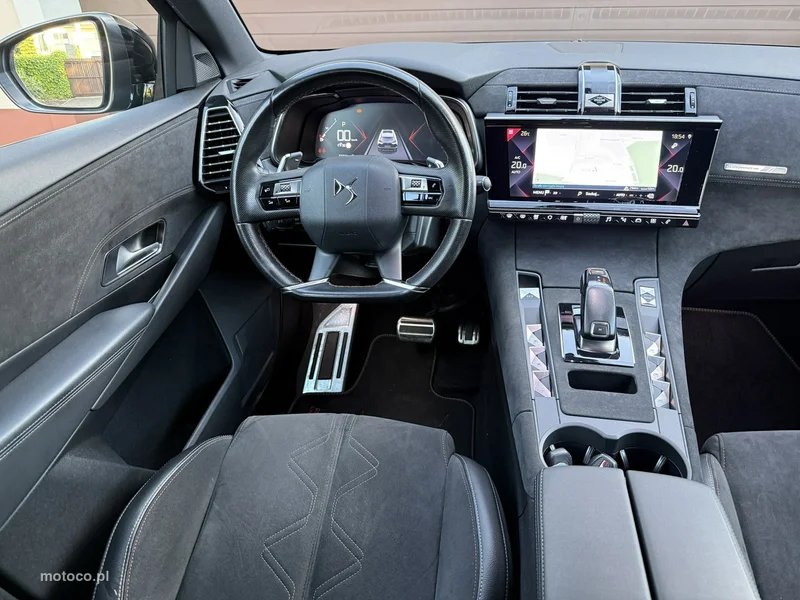 DS Automobiles DS 7 Crossback 18