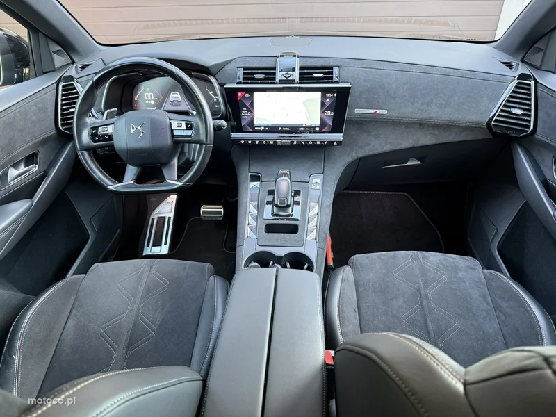 DS Automobiles DS 7 Crossback 7