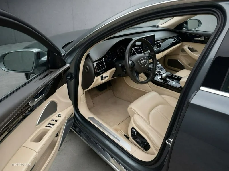 Audi A8 D4 5