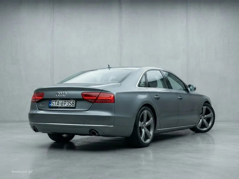 Audi A8 D4 9