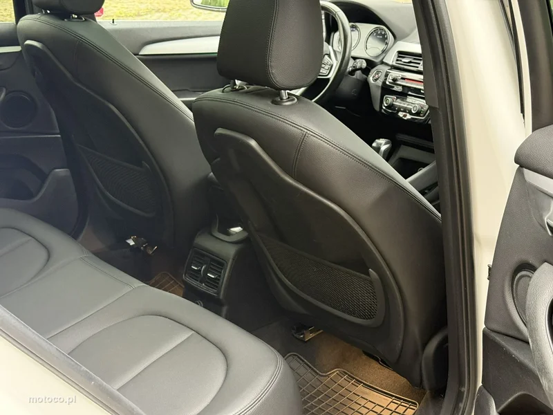 BMW X2 F39 10