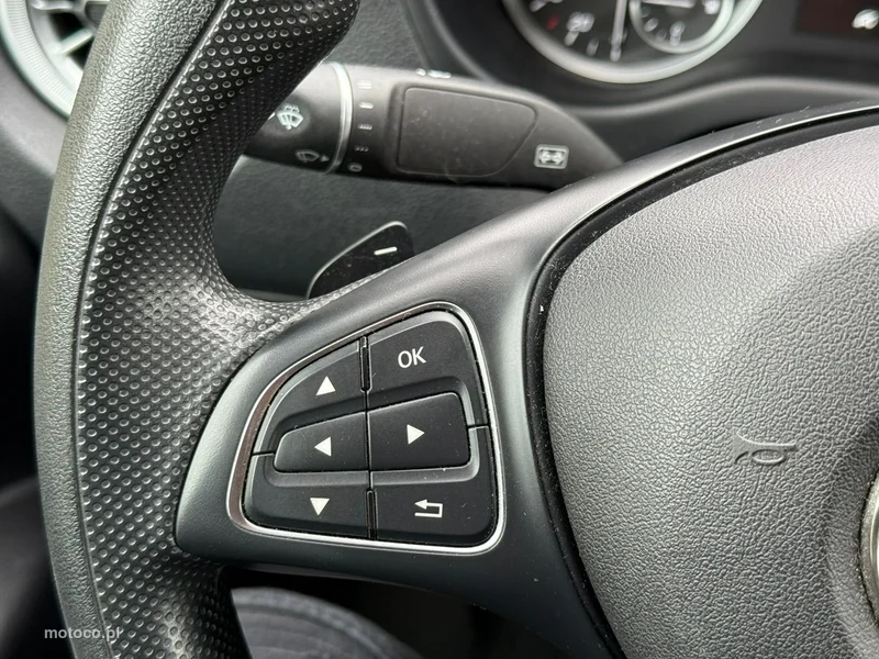 Mercedes-Benz Vito 19