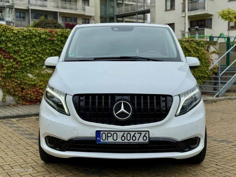 Mercedes-Benz Vito 10