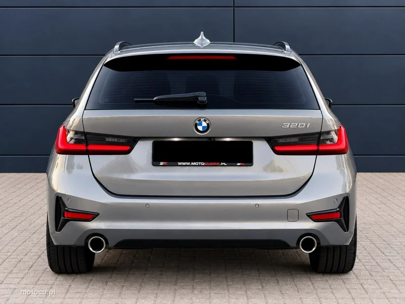 BMW Seria 3 G20 320 12
