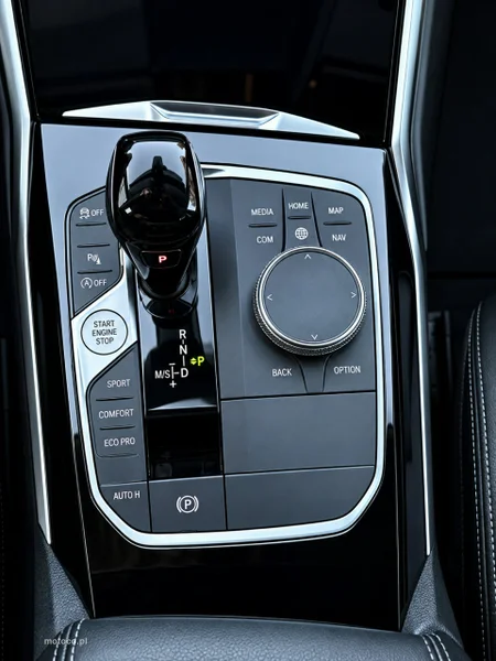 BMW Seria 3 G20 320 34