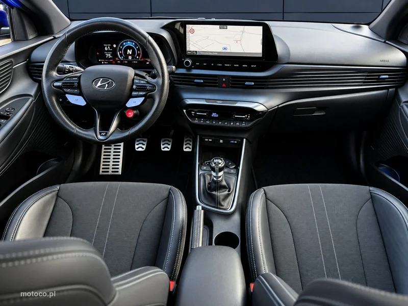 Hyundai i20 6