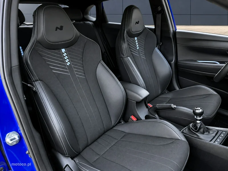 Hyundai i20 8