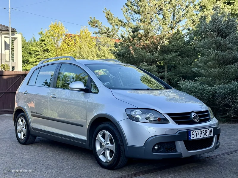 Volkswagen Golf Plus V 3