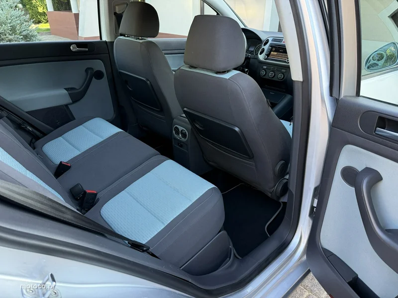 Volkswagen Golf Plus V 9